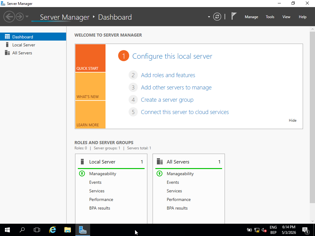 Server Manager dashboard confirming clean post-install state before role deployment